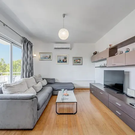 Apartment Cala *
